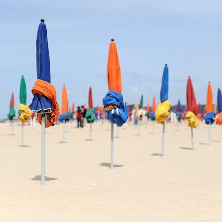 Le Royal Lägenhet Deauville Exteriör bild