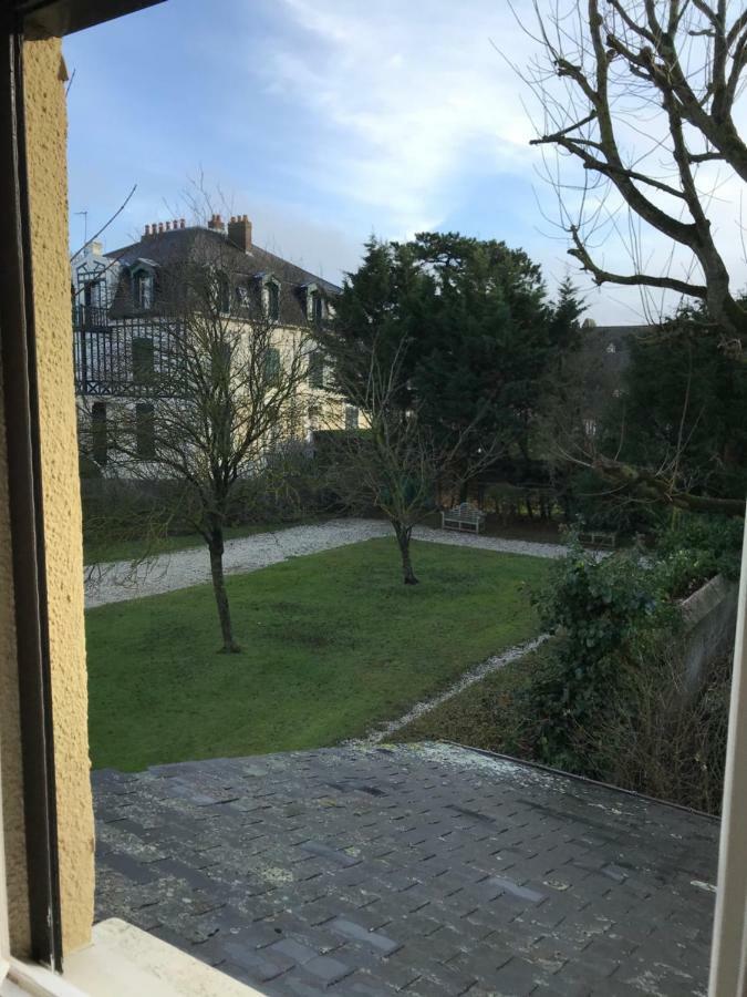 Le Royal Lägenhet Deauville Exteriör bild